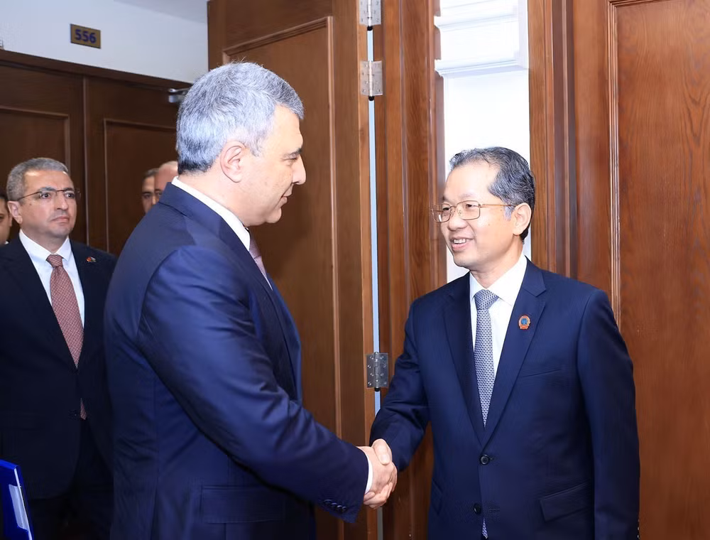 vna-potal-hoi-dam-giua-chanh-an-toa-an-nhan-dan-toi-cao-viet-nam-va-chanh-an-toa-an-toi-cao-azerbaijan-8446348.jpg