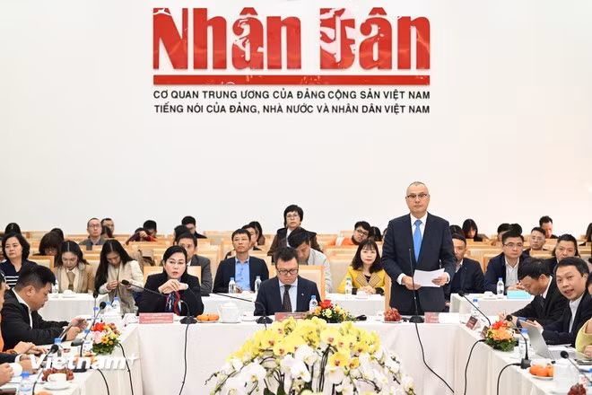 hoi-thao-nghi-quyet-57-683.jpg