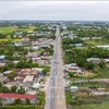 La carretera nacional 22B, la ruta principal que conecta Ciudad Ho Chi Minh con la puerta fronteriza internacional de Moc Bai, provincia de Tay Ninh, no ha satisfecho las necesidades de transporte, a la espera de la Autopista de Ciudad Ho Chi Minh. (Fuente: VNA)