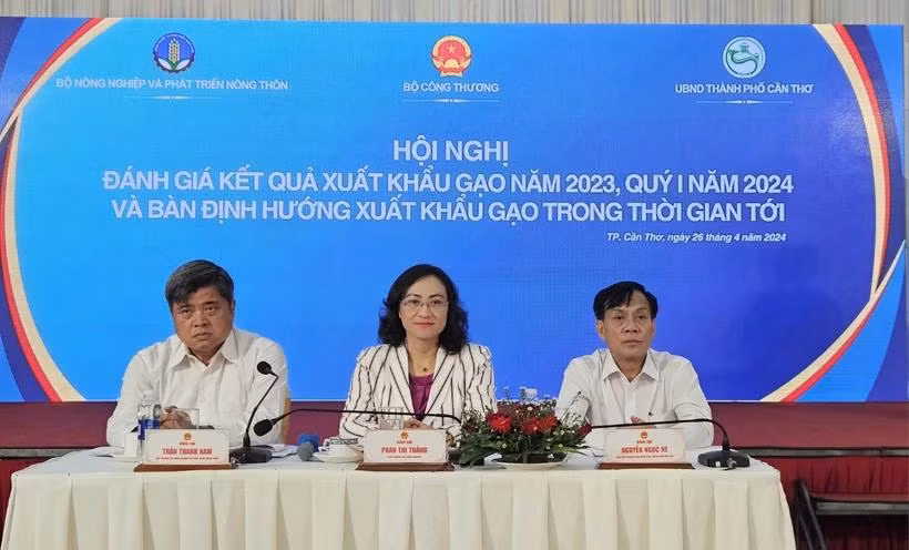 En la conferencia sobre exportación de arroz, organizada en la ciudad sureña de Can Tho por el Ministerio de Industria y Comercio de Vietnam (Fuente: Vietnam+) 
