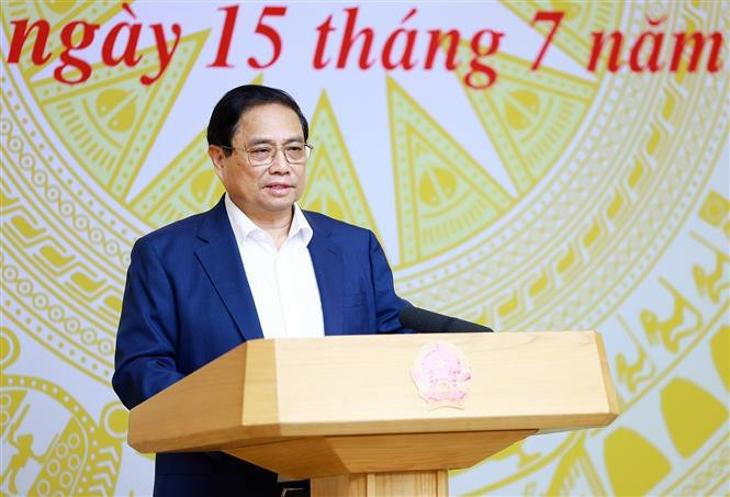 El primer ministro de Vietnam, Pham Minh Chinh, preside la octava reunión del Comité Directivo para la Reforma Administrativa (Fuente: VNA)