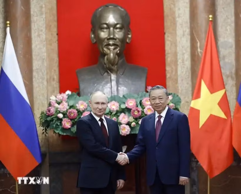 El presidente de Vietnam, To Lam y su homólogo ruso Vladimir Putin (Fuente: VNA)