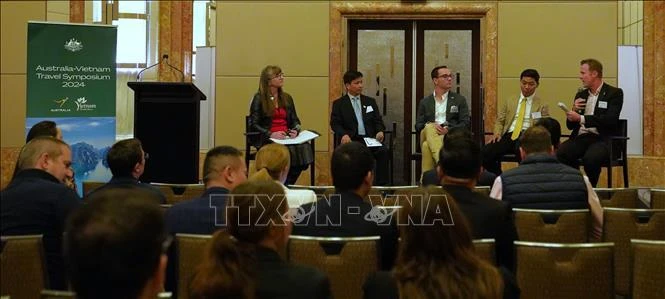 En la conferencia (Fuente: VNA)