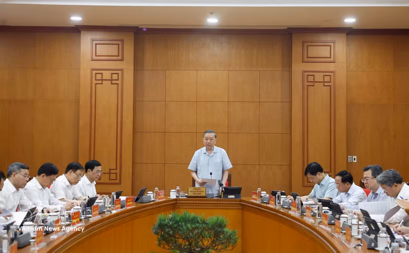 El secretario general del Partido Comunista y presidente de Vietnam, To Lam, urge a renovar la investigación científica básica. (Foto: VNA)