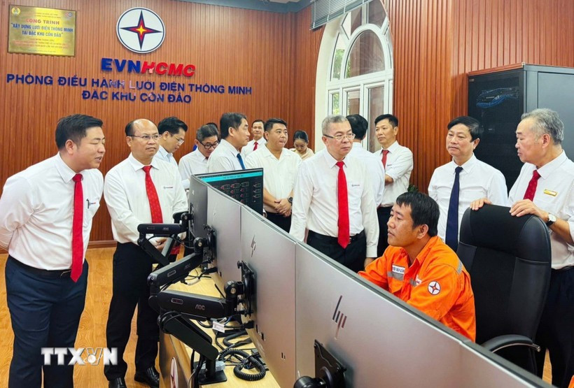 Una red eléctrica inteligente fue inaugurada en la zona especial de Con Dao (Foto: VNA)