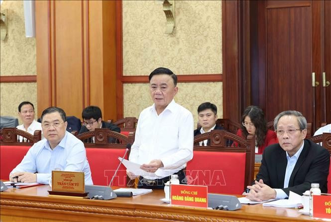 –El miembro del Buró Político y miembro permanente del Secretariado del Comité Central del Partido Comunista de Vietnam, Tran Cam Tu. (Foto: VNA)