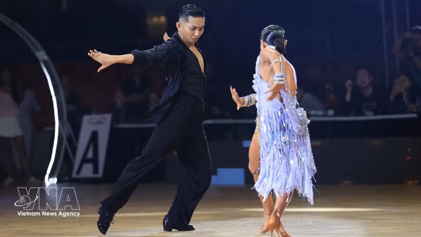 Equipo vietnamita de DanceSport brilla en el campeonato regional (Foto: VNA)