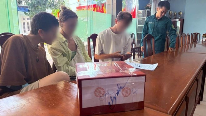 Extranjero detenido por operar un dron ilegalmente en Da Nang (Foto: laodong.vn)