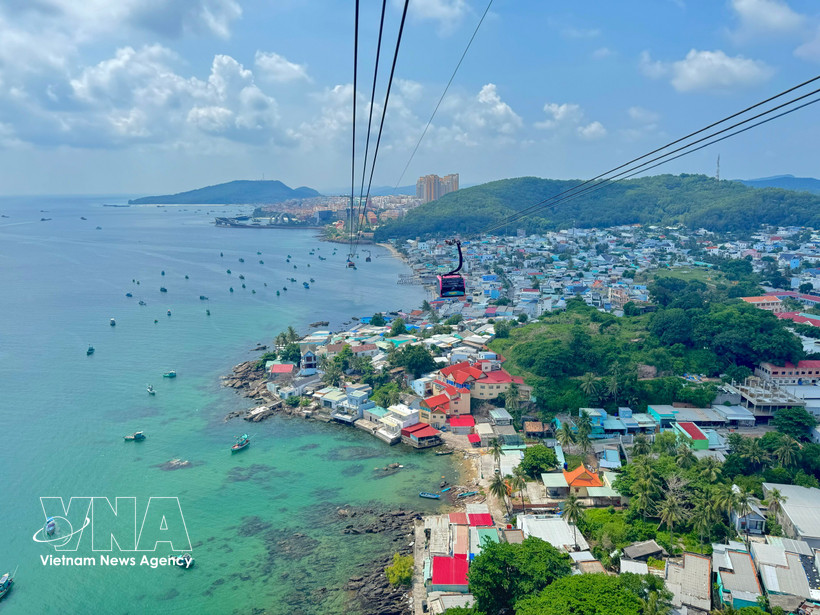 El teleférico de Hon Thom en la zona especial de Phu Quoc, provincia sureña de An Giang (Foto: VNA)