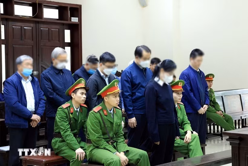 Fiscalía Solicita Reducir Condenas en Caso de Corrupción Phuc Son. (Foto: VNA)