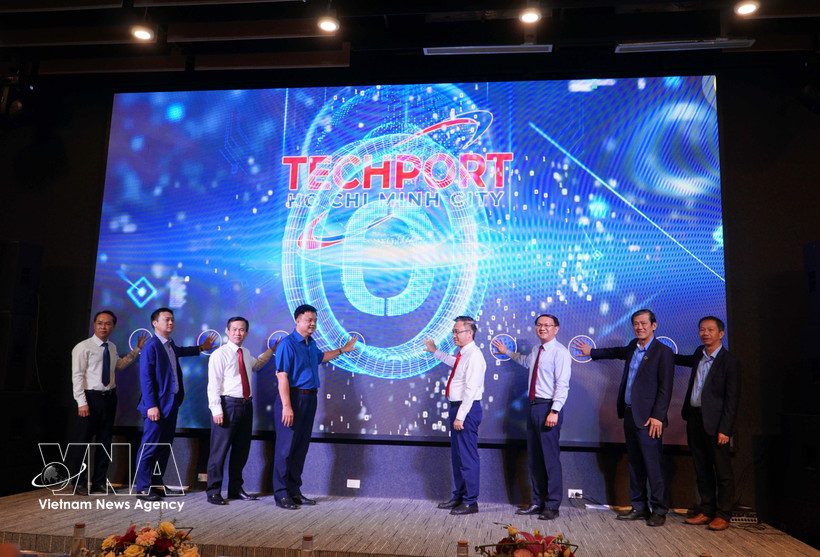 En Ciudad Ho Chi Minh, la Bolsa de Tecnología ha sido rediseñado para transformar el intercambio de información en transacciones reales. (Foto: VNA)