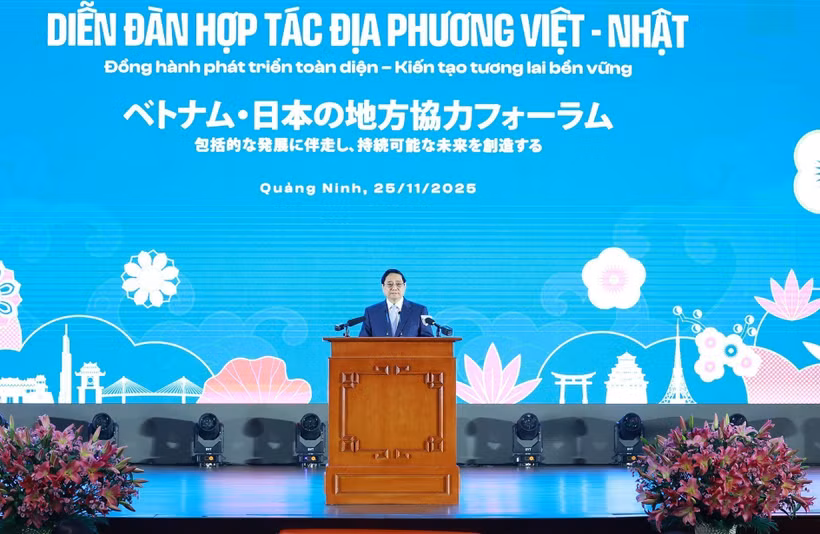 El primer ministro de Vietnam, Pham Minh Chinh, en el foro. (Foto: VNA)