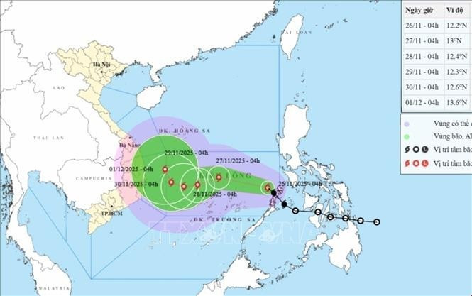 El tifón Koto, el decimoquinto que se forma este año en el Mar del Este.