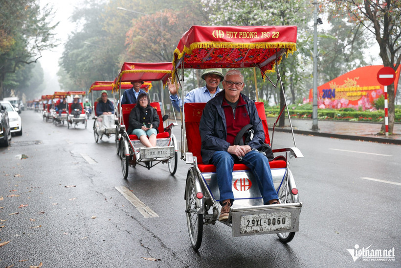 Hanoi recibe más de 33,7 millones de visitantes en 2025 (Foto: VNA)