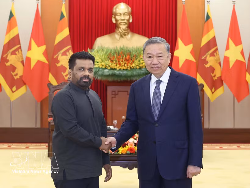 El secretario general del Partido Comunista y presidente de Vietnam, To Lam, y el presidente de Sri Lanka, Anura Kumara Dissanayake. (Foto: VNA)