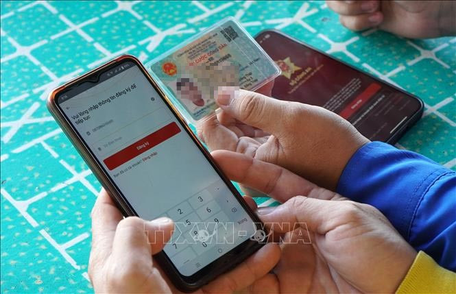 Vietnam impulsa expedientes electrónicos de registro civil para toda la población (Foto: VNA)
