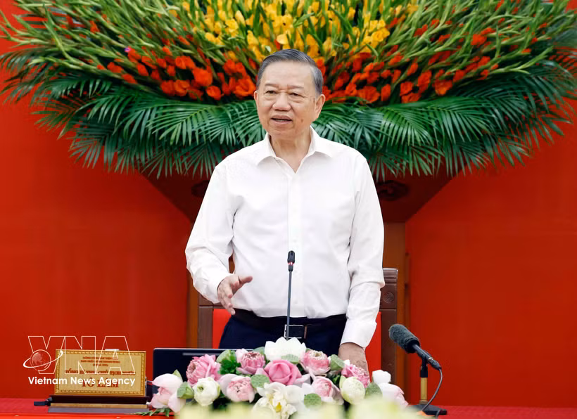 El secretario general del Partido y presidente de Vietnam, To Lam, insta a depurar y estandarizar datos en todo el sistema político. (Foto: VNA)