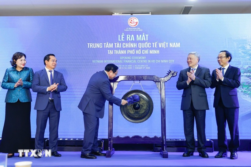 El primer ministro de Vietnam inaugura Centro Financiero Internacional de Vietnam en Ciudad Ho Chi Minh (Foto: VNA)