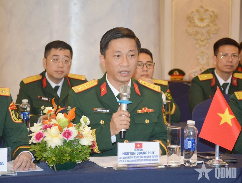 El titular del Departamento de Juventud del Departamento General de Política del EPV, teniente coronel Nguyen Quang Huy. (Foto: qdnd.vn)