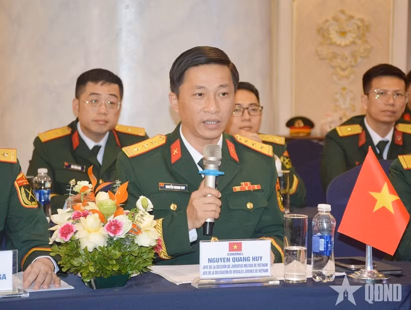 El titular del Departamento de Juventud del Departamento General de Política del EPV, teniente coronel Nguyen Quang Huy. (Foto: qdnd.vn)