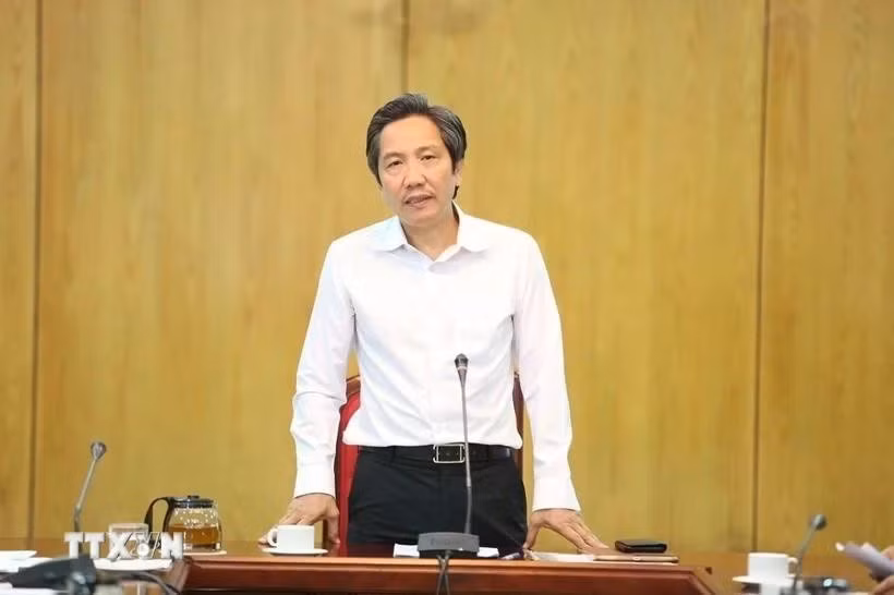 nguyen-thu-truong-tran-anh-tuan.jpg