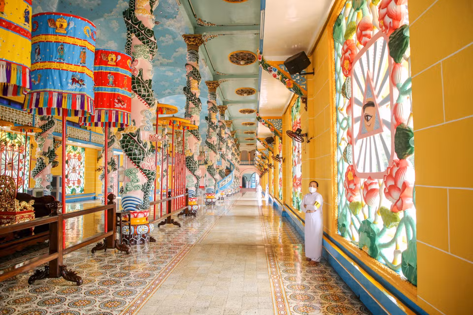 Cada obra en el Gran Salón está decorado con minuciosos detalles. Foto: VNA
