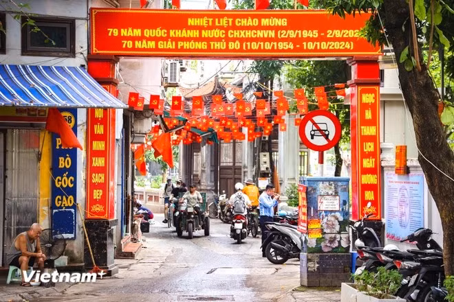 El 70 aniversario de la liberación de la capital es una oportunidad para que todos recuerden la gloriosa historia y el desarrollo de Hanoi. (Foto: Vietnam+)