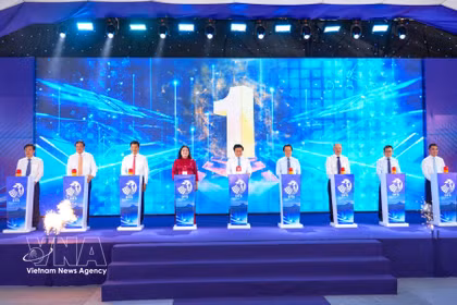En la ceremonia (Fuente: VNA)
