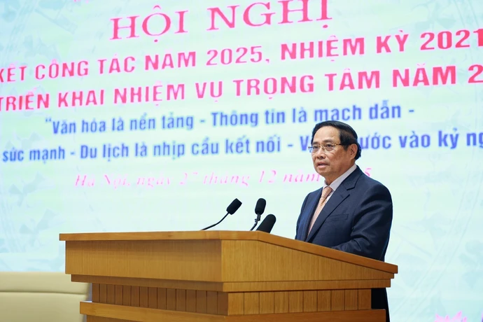 El primer ministro de Vietnam, Pham Minh Chinh, habla en el evento. (Foto: VNA)