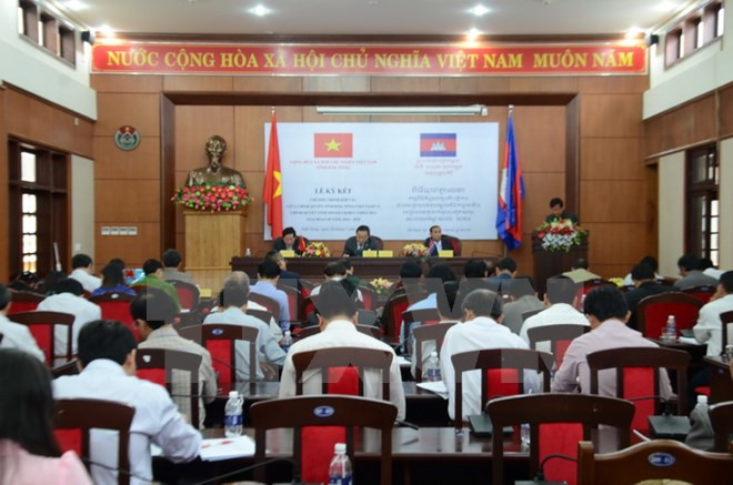 Provincias vietnamita y camboyana impulsan cooperación integral ảnh 1 Provincias vietnamita y camboyana impulsan cooperación integral ảnh 1