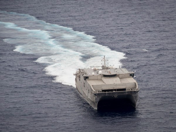 Armadas de Camboya y Estados Unidos realizarán maniobra con fuego real ảnh 1 Armadas de Camboya y Estados Unidos realizarán maniobra con fuego real ảnh 1