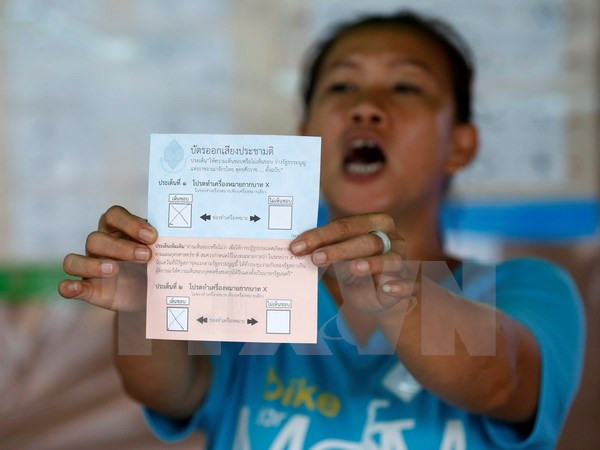 El 61,35 por ciento de electores tailandeses respalda nueva Constitución ảnh 1 El 61,35 por ciento de electores tailandeses respalda nueva Constitución ảnh 1