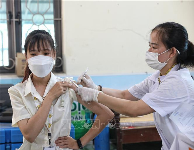 Vietnam registra cerca de dos mil nuevos casos de COVID-19 este jueves ảnh 1 Vietnam registra cerca de dos mil nuevos casos de COVID-19 este jueves ảnh 1
