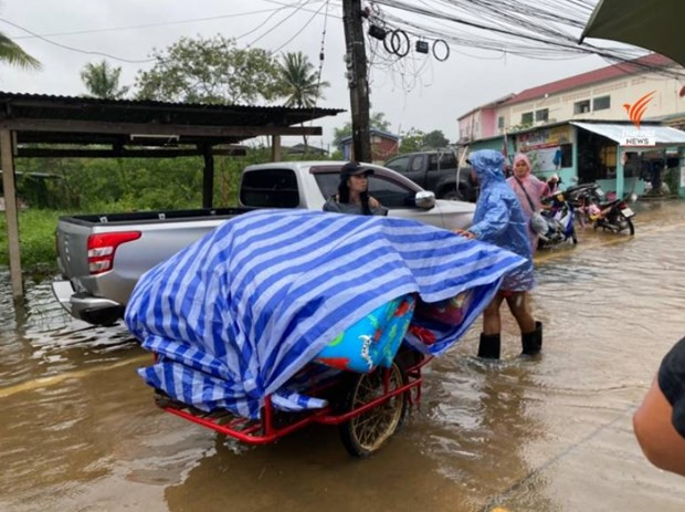 Tormenta Noru empeora las inundaciones en Tailandia ảnh 1 Tormenta Noru empeora las inundaciones en Tailandia ảnh 1