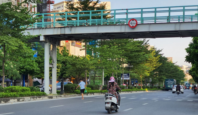 Hanoi se enfrasca en garantizar seguridad de tránsito vial ảnh 1 Hanoi se enfrasca en garantizar seguridad de tránsito vial ảnh 1