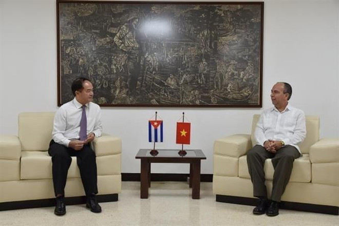 Cuba y Vietnam abogan por fortalecer lazos de hermandad ảnh 1 Cuba y Vietnam abogan por fortalecer lazos de hermandad ảnh 1