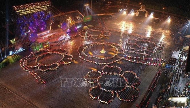 Recibe danza vietnamita Xoe certificado de UNESCO como Patrimonio cultural inmaterial ảnh 2 Recibe danza vietnamita Xoe certificado de UNESCO como Patrimonio cultural inmaterial ảnh 2