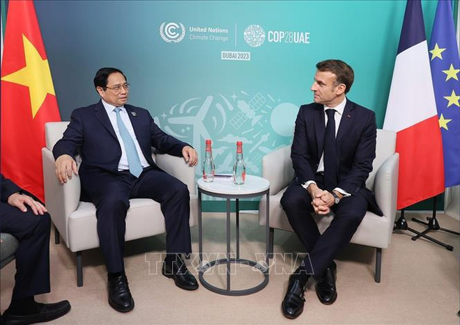 Premier vietnamita sostiene encuentros con líderes mundiales en Dubái ảnh 2 Premier vietnamita sostiene encuentros con líderes mundiales en Dubái ảnh 2