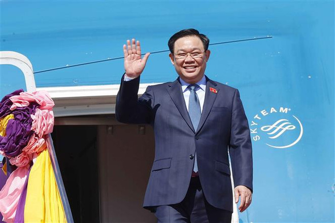 Inicia titular del Parlamento vietnamita visita oficial a Tailandia ảnh 1