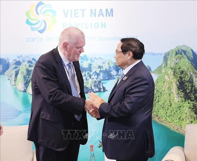 Premier vietnamita sostiene encuentros con líderes mundiales en Dubái ảnh 4 Premier vietnamita sostiene encuentros con líderes mundiales en Dubái ảnh 4