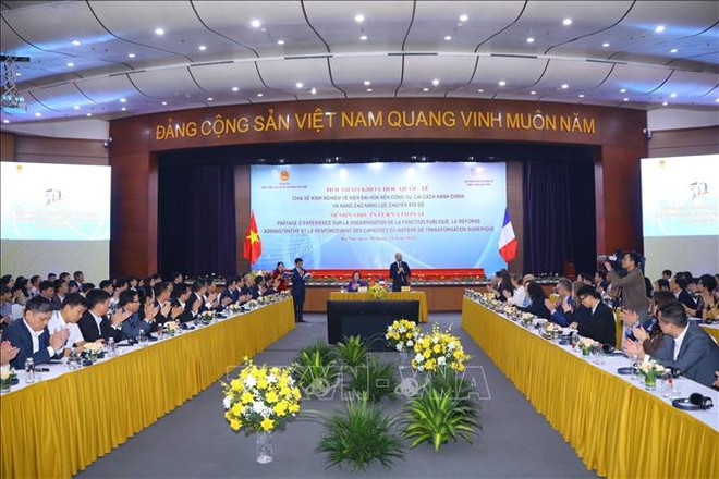 Vietnam y Francia comparten experiencia en modernización de servicios públicos ảnh 1 Vietnam y Francia comparten experiencia en modernización de servicios públicos ảnh 1