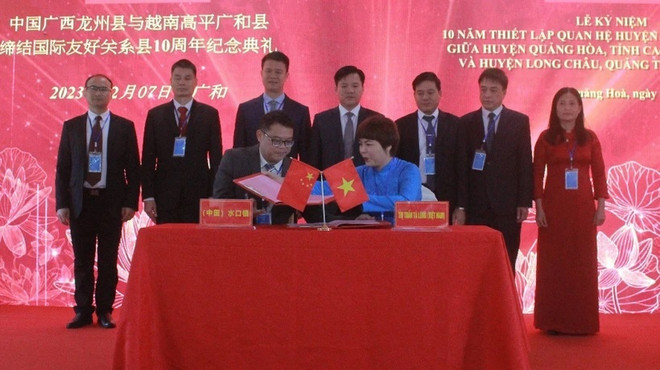 Localidades fronterizas de Vietnam y China fortalecen relación amistosa ảnh 1