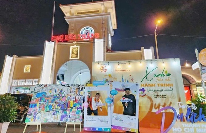 Ciudad Ho Chi Minh lanza nuevo producto de turismo nocturno ảnh 1 Ciudad Ho Chi Minh lanza nuevo producto de turismo nocturno ảnh 1