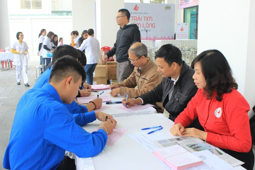 Provincia vietnamita de Ninh Binh lanza campaña de donación de sangre ảnh 1 Provincia vietnamita de Ninh Binh lanza campaña de donación de sangre ảnh 1