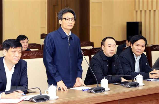 Insta vicepremier de Vietnam a prevenir contagio de coronavirus a médicos ảnh 1 Insta vicepremier de Vietnam a prevenir contagio de coronavirus a médicos ảnh 1