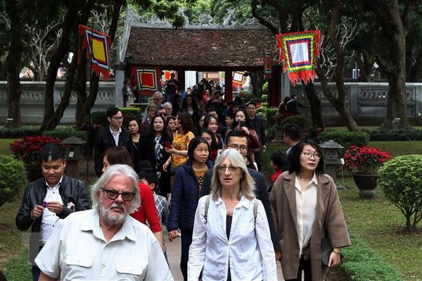 Aumenta arribo de turistas japoneses a la capital de Vietnam ảnh 1