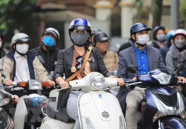 COVID-19: Aplica Vietnam sanciones serias por tirar mascarillas fuera de lugares permitidos ảnh 1 COVID-19: Aplica Vietnam sanciones serias por tirar mascarillas fuera de lugares permitidos ảnh 1