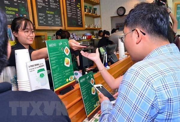 Promueven en Vietnam pago electrónico para prevenir el contagio del nCoV ảnh 1 Promueven en Vietnam pago electrónico para prevenir el contagio del nCoV ảnh 1