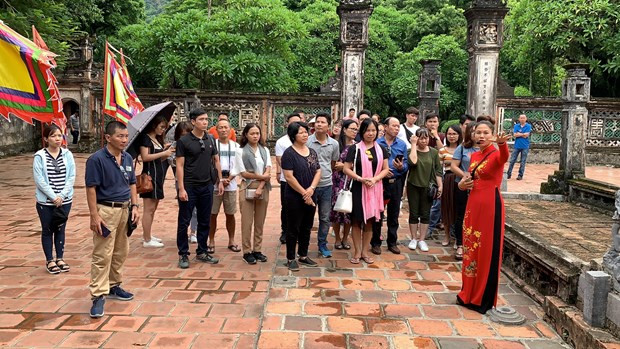 Ninh Binh: turismo de cuevas en el corazón del Patrimonio Mundial ảnh 2 Ninh Binh: turismo de cuevas en el corazón del Patrimonio Mundial ảnh 2