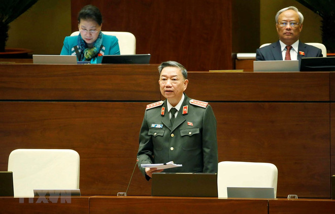 Prosigue Parlamento de Vietnam su X período de sesiones ảnh 1 Prosigue Parlamento de Vietnam su X período de sesiones ảnh 1